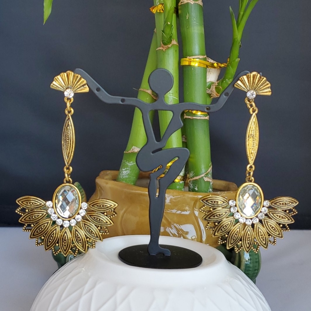 Fancy Earring - Picture 7 of 8